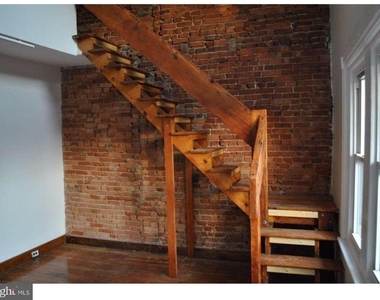 5027 Pine Street - Photo Thumbnail 11