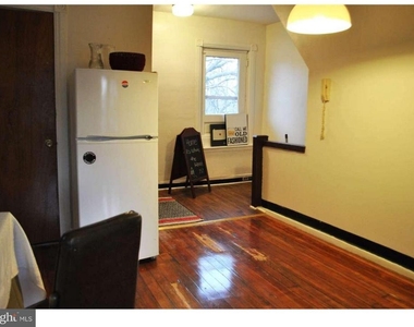5027 Pine Street - Photo Thumbnail 6