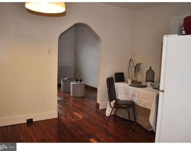 5027 Pine Street - Photo Thumbnail 4
