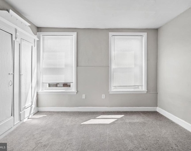 2511 W Oakdale Street - Photo Thumbnail 9
