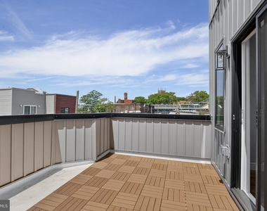 1843 E Hazzard Street - Photo Thumbnail 30