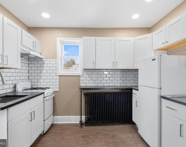 113 Sumac Street - Photo Thumbnail 8