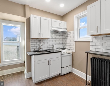 113 Sumac Street - Photo Thumbnail 9