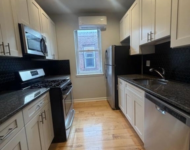 975 N Lawrence Street - Photo Thumbnail 7