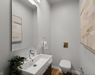 1720 Folsom Street - Photo Thumbnail 16
