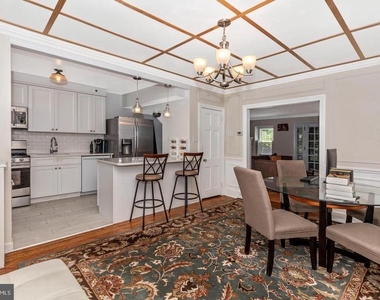 163 Stoneway Lane - Photo Thumbnail 7