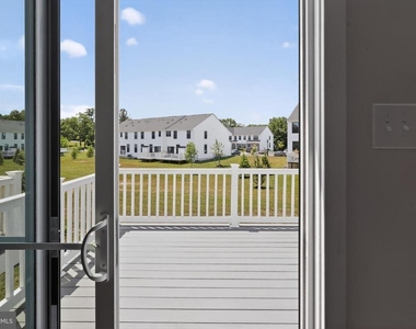 8005 Milltown Circle - Photo Thumbnail 13
