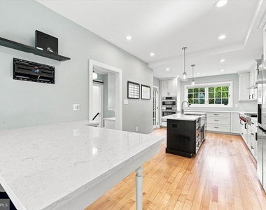 490 Bancroft Road - Photo Thumbnail 13
