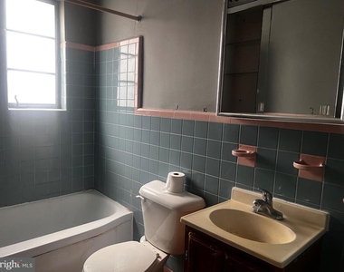 4631 State Road - Photo Thumbnail 2