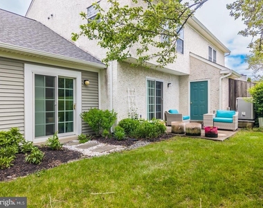 786 Bradford Terrace - Photo Thumbnail 27