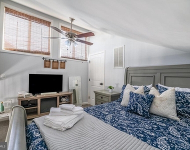 140 Matilda Drive - Photo Thumbnail 28