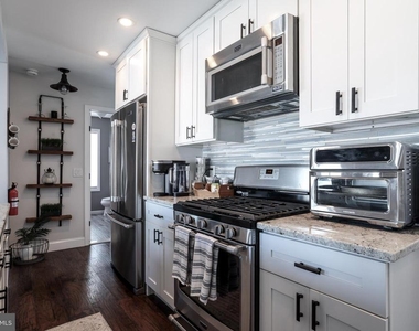 140 Matilda Drive - Photo Thumbnail 16