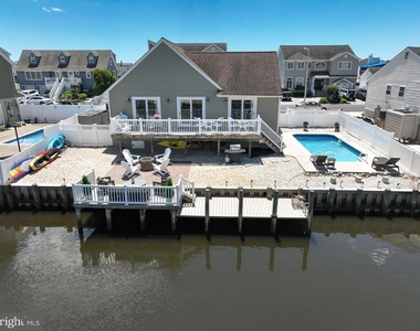 140 Matilda Drive - Photo Thumbnail 49