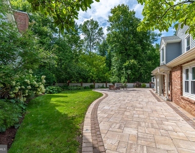 5 Nottingham Circle - Photo Thumbnail 5
