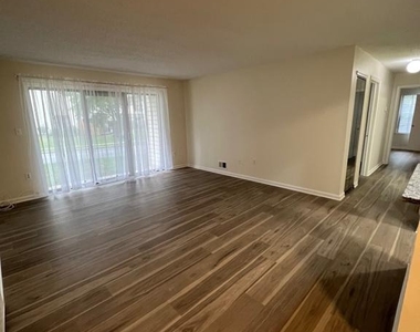 2 Rickard Court - Photo Thumbnail 8