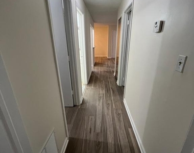 2 Rickard Court - Photo Thumbnail 15