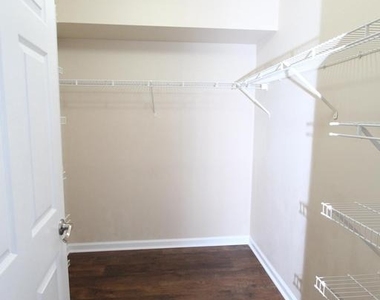 110 Biscayne Court - Photo Thumbnail 21