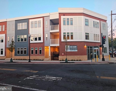 200 Hamilton Avenue - Photo Thumbnail 8