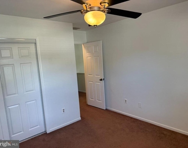1070 Baywood Drive - Photo Thumbnail 13