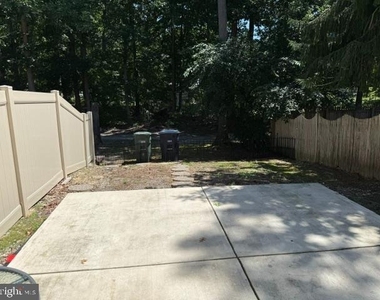 1070 Baywood Drive - Photo Thumbnail 16