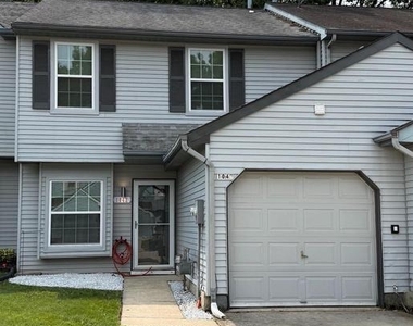 1042 Baywood Drive - Photo Thumbnail 17