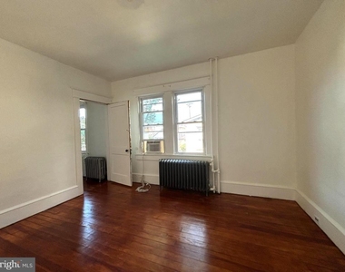14 Simpson Avenue - Photo Thumbnail 5