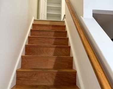 1080 Pendleton Court - Photo Thumbnail 23