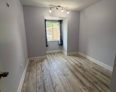 1080 Pendleton Court - Photo Thumbnail 33