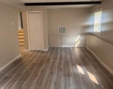 212 California Trail - Photo Thumbnail 17