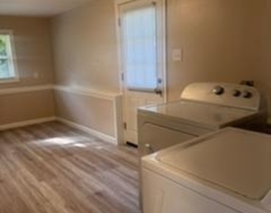 212 California Trail - Photo Thumbnail 18