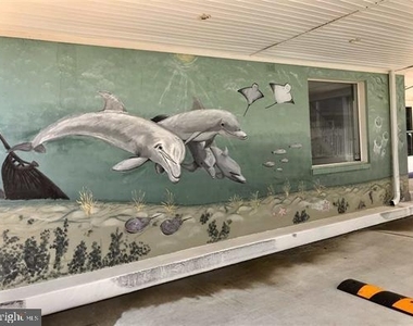 111 S Dudley Avenue - Photo Thumbnail 2