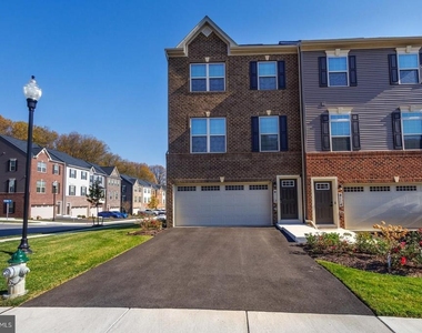 4112 Shirley Rose Court - Photo Thumbnail 1