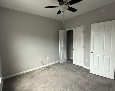 12711 Rustic Rock Lane - Photo Thumbnail 13