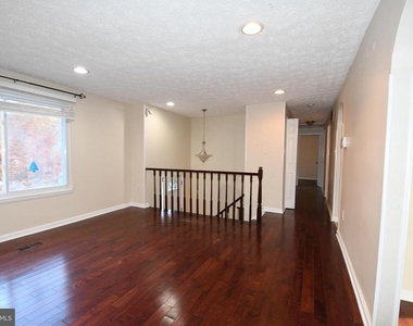 6516 Homestake Drive S - Photo Thumbnail 11
