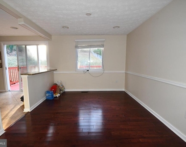 6516 Homestake Drive S - Photo Thumbnail 10