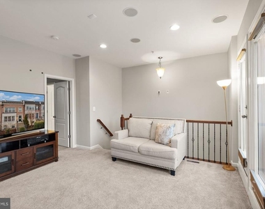 517 Overlook Park Drive - Photo Thumbnail 33