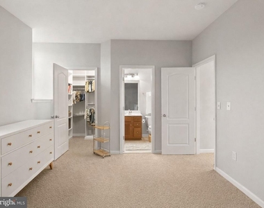 517 Overlook Park Drive - Photo Thumbnail 28