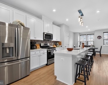 12602 Canopy Ave - Photo Thumbnail 5