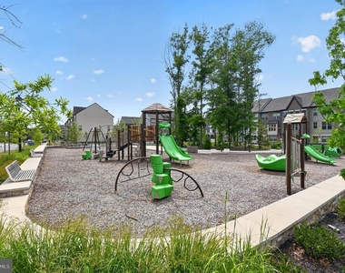 12602 Canopy Ave - Photo Thumbnail 24