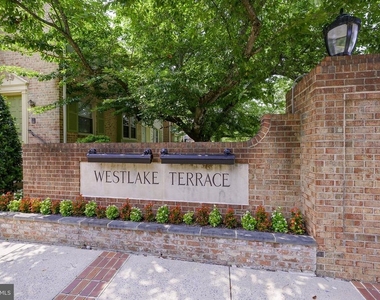 7518 Westlake Terrace - Photo Thumbnail 4