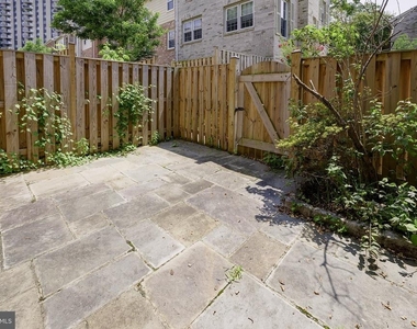 7518 Westlake Terrace - Photo Thumbnail 60