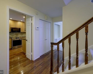 7518 Westlake Terrace - Photo Thumbnail 5