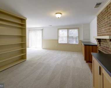 7518 Westlake Terrace - Photo Thumbnail 48