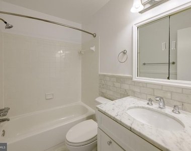 7518 Westlake Terrace - Photo Thumbnail 35