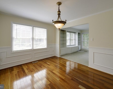 7518 Westlake Terrace - Photo Thumbnail 13