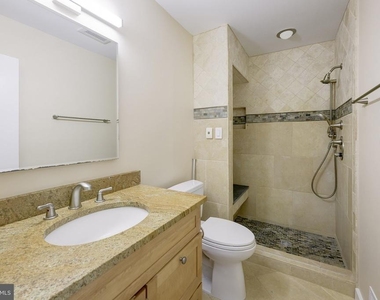7518 Westlake Terrace - Photo Thumbnail 31