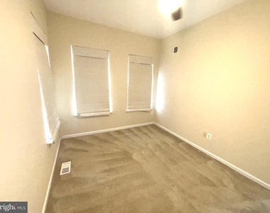 22410 Glenbow Way - Photo Thumbnail 19