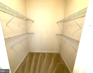 22410 Glenbow Way - Photo Thumbnail 12