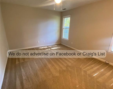 6429 Rhemish Drive - Photo Thumbnail 5