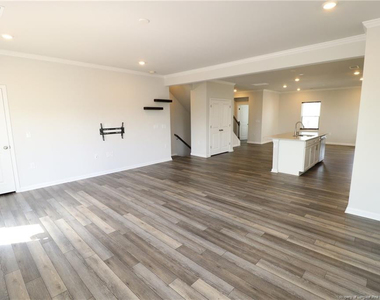 2122 Terrawood Drive - Photo Thumbnail 11